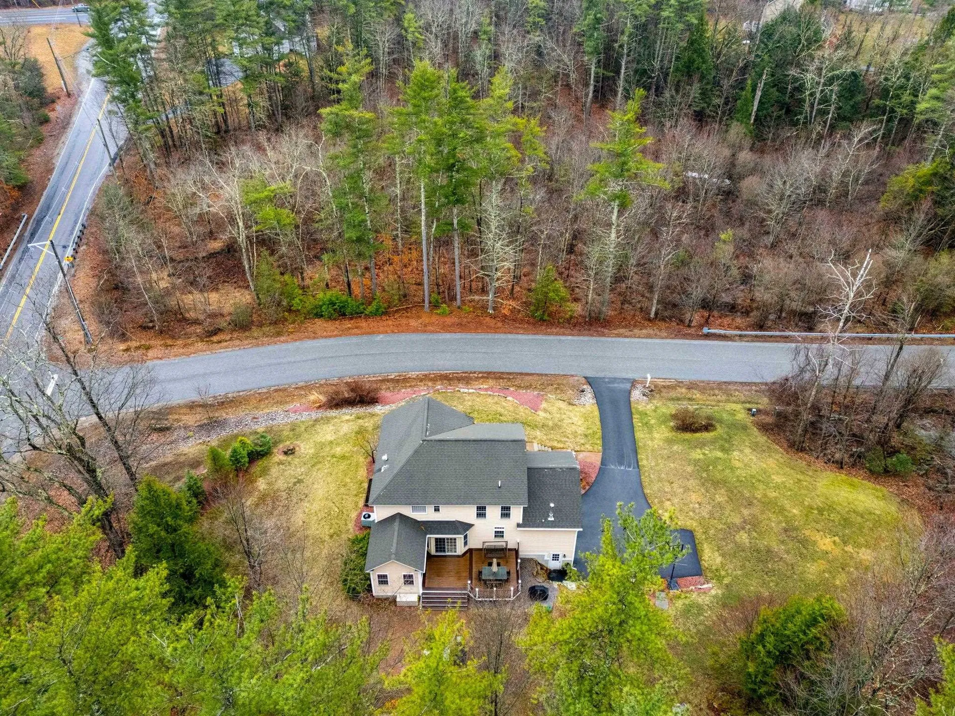 3 High Gate Drive Bedford NH 03110