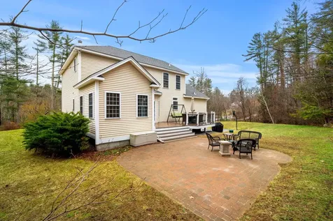 3 High Gate Drive Bedford NH 03110