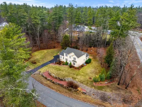 3 High Gate Drive Bedford NH 03110