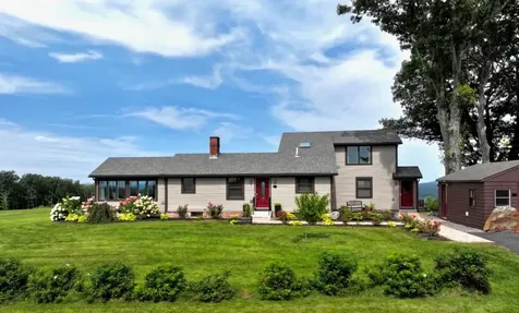 152 Evans Road Barnstead NH 03218