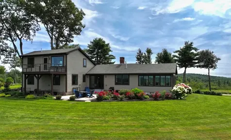 152 Evans Road Barnstead NH 03218