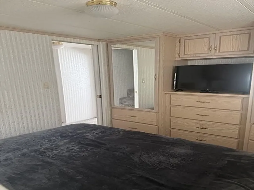 194 Buckley Road Weare NH 03281