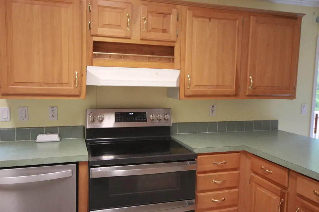 408 Darby Drive Belmont NH 03220