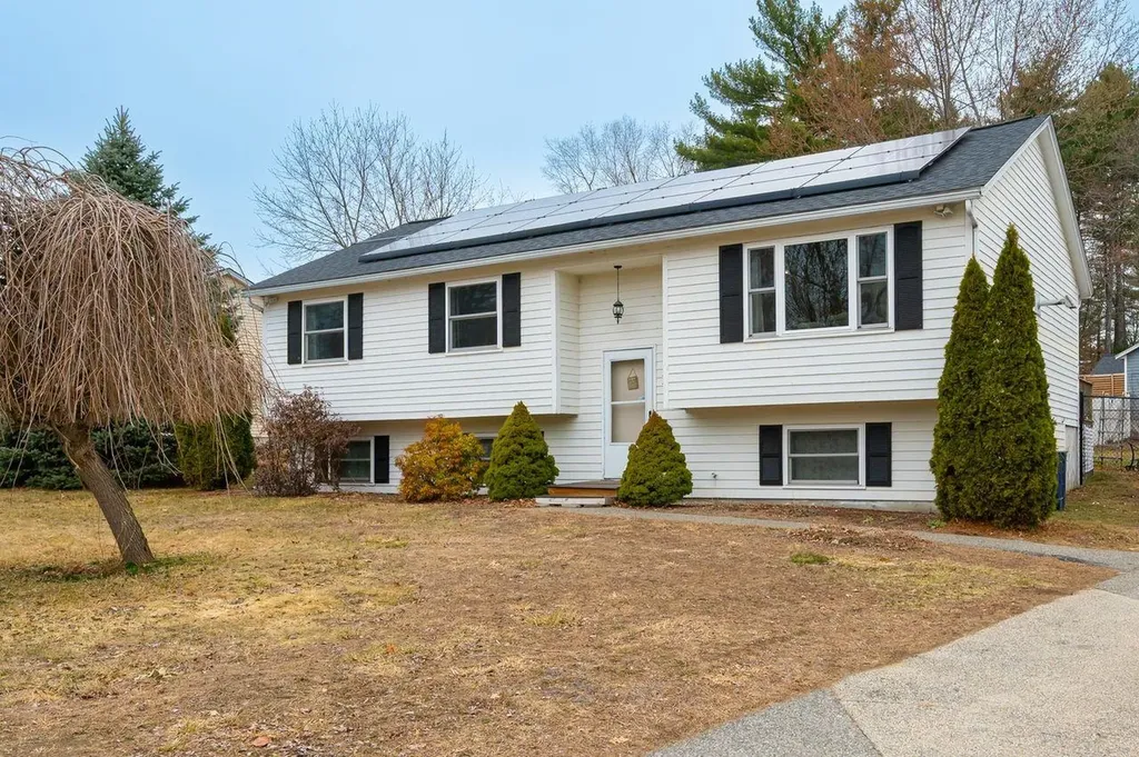1 Juniper Way Merrimack NH 03054