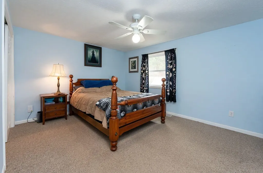 1 Juniper Way Merrimack NH 03054