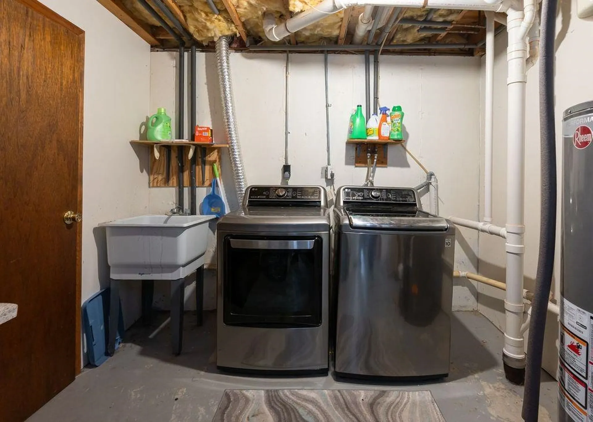 1 Juniper Way Merrimack NH 03054