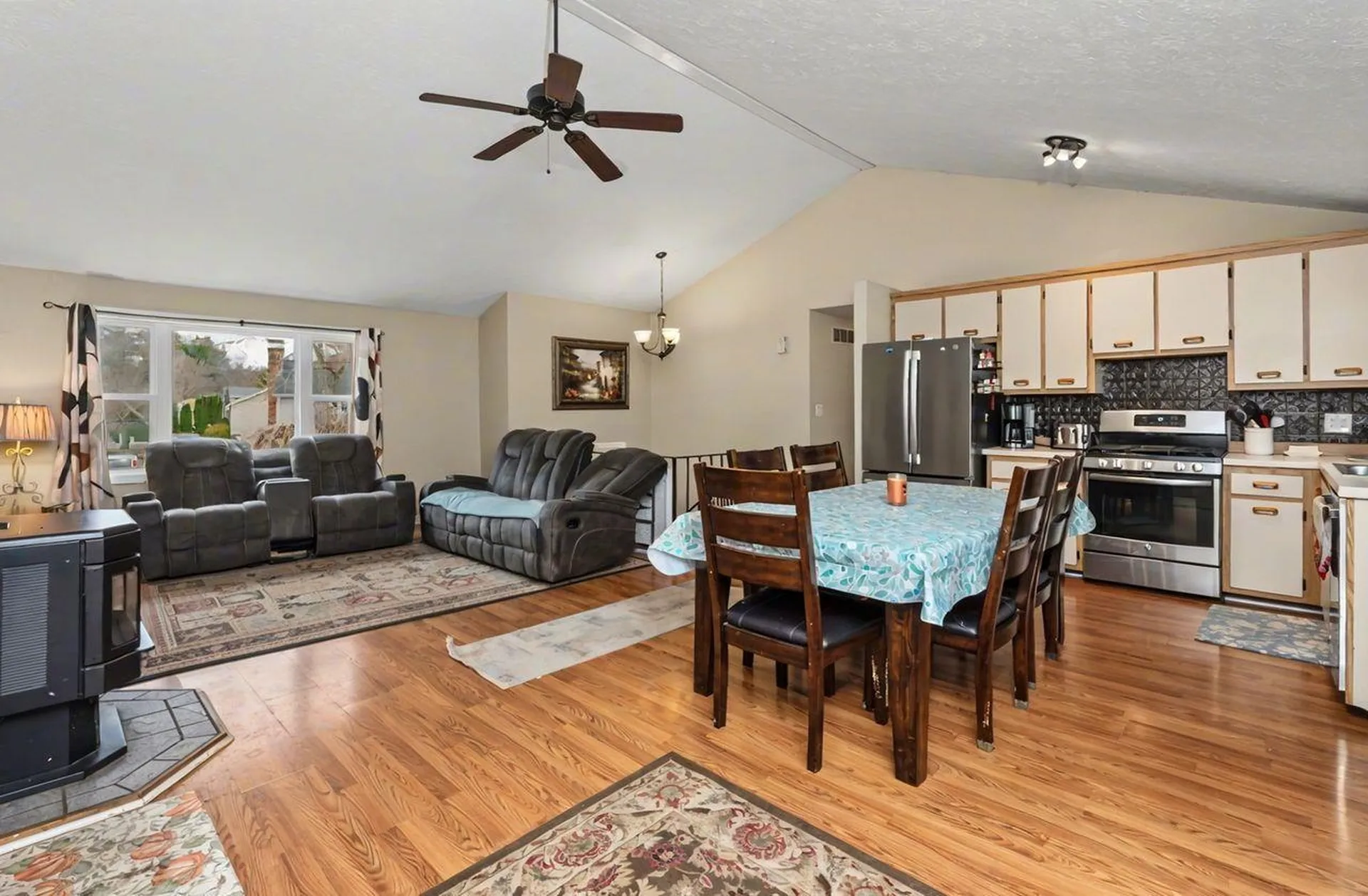 1 Juniper Way Merrimack NH 03054