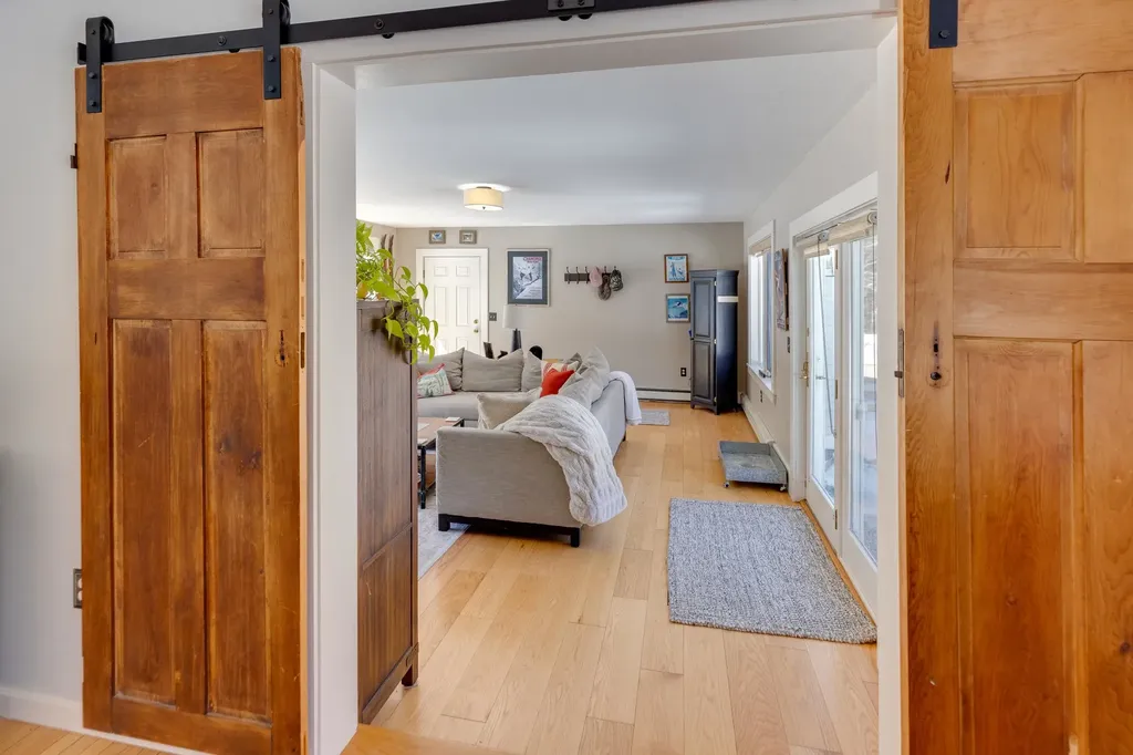 47 Puckerbrush Road Campton NH 03223
