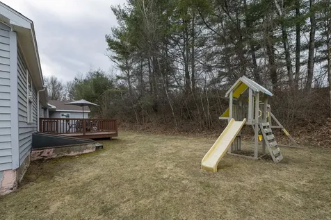 401 Colonial Drive Hartford VT 05001
