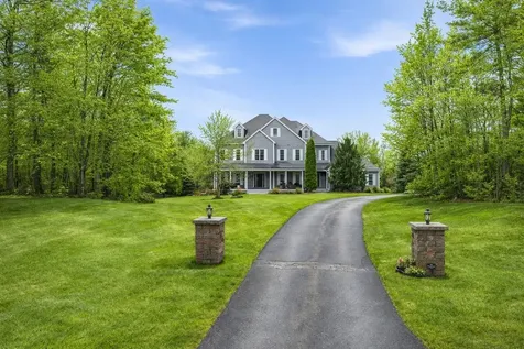 9 Louis Drive Brookline NH 03033