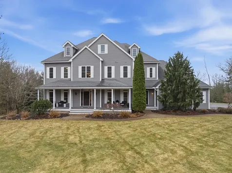 9 Louis Drive Brookline NH 03033