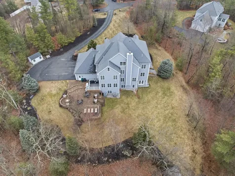 9 Louis Drive Brookline NH 03033