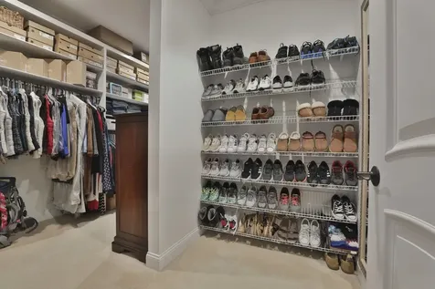 9 Louis Drive Brookline NH 03033