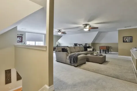 9 Louis Drive Brookline NH 03033