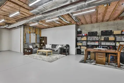 9 Louis Drive Brookline NH 03033