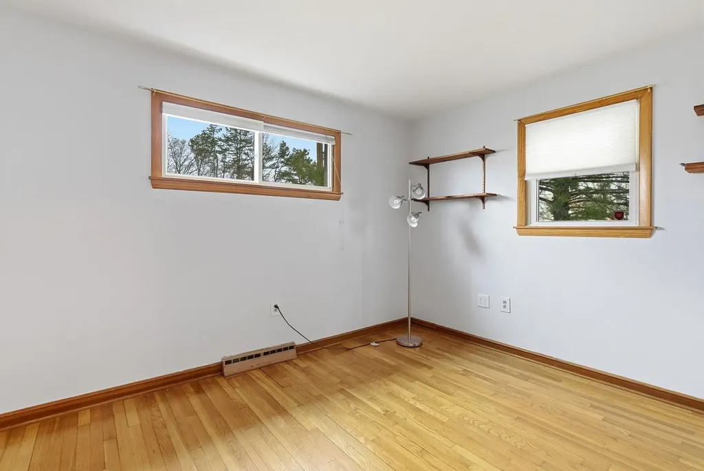 14 Acton Street Nashua NH 03060