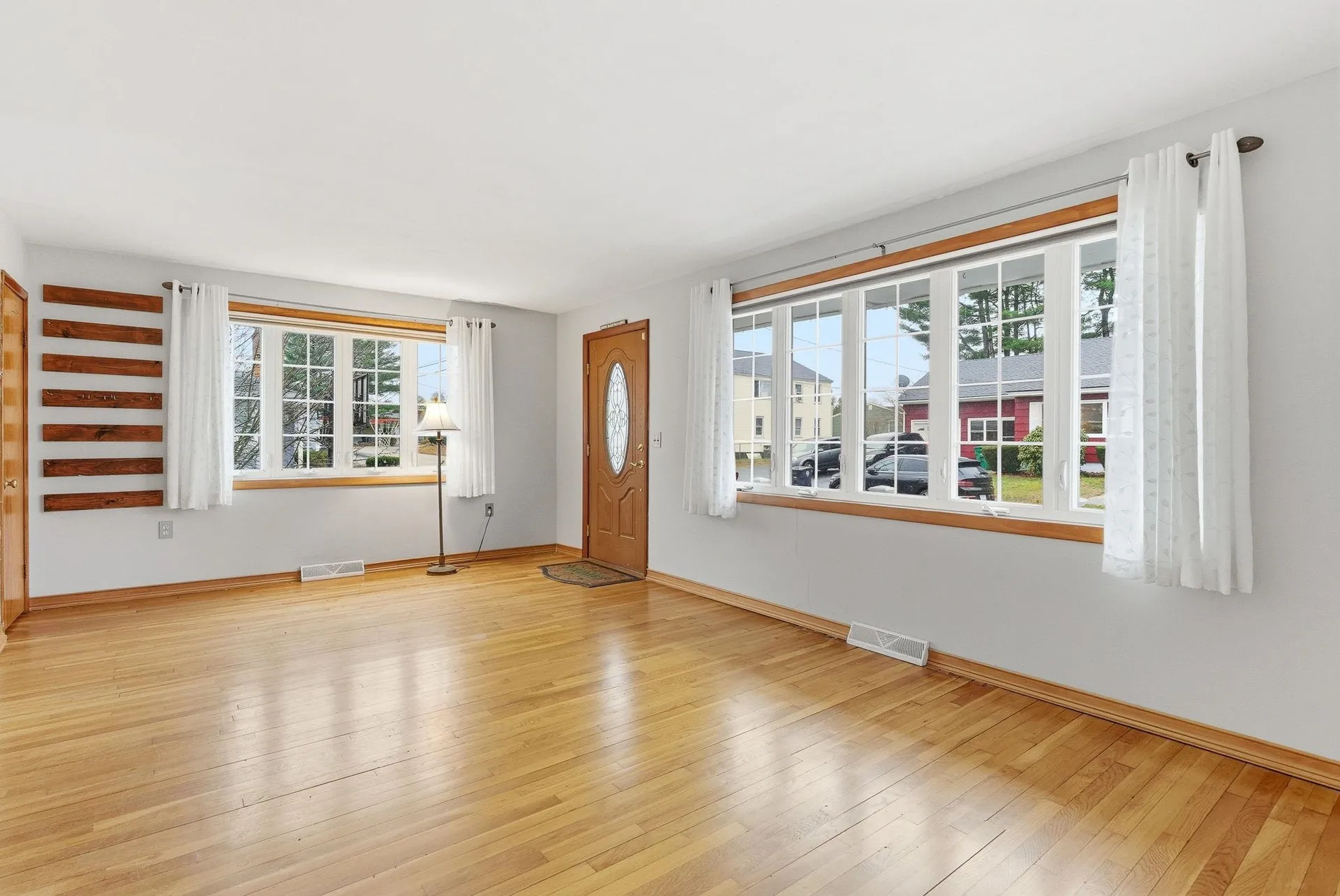 14 Acton Street Nashua NH 03060