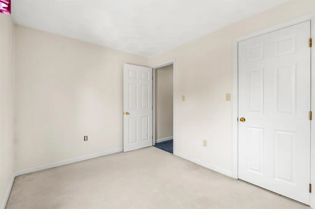 31 Peoples Place Haverhill MA 01832