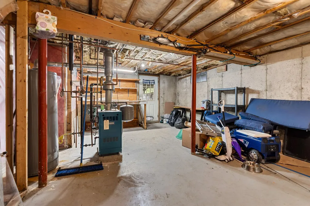 31 Peoples Place Haverhill MA 01832