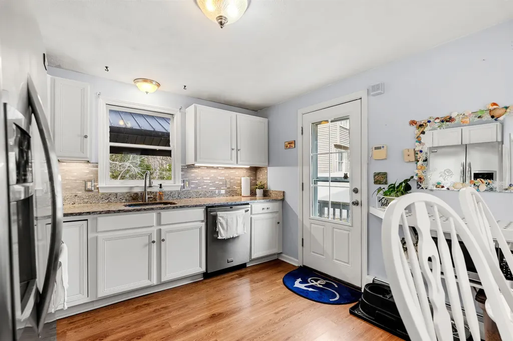 31 Peoples Place Haverhill MA 01832