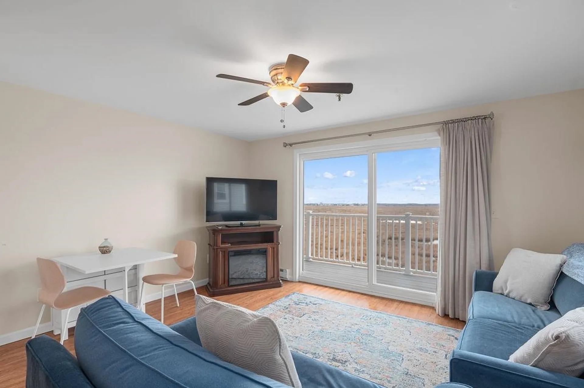 611 Ocean Boulevard Hampton NH 03842-4335