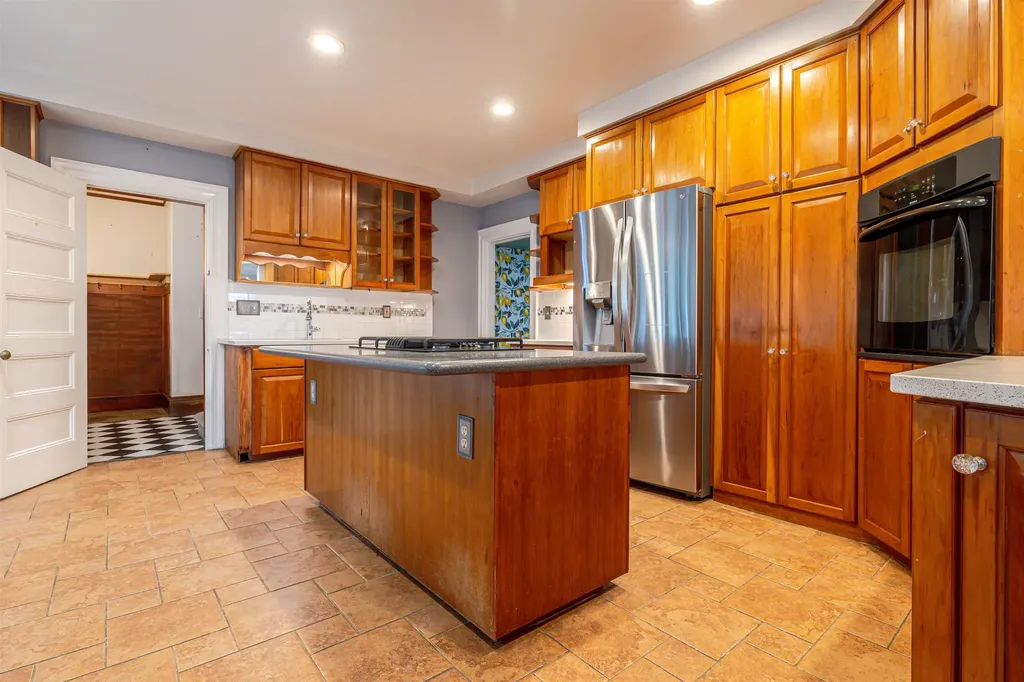 10 Ridge Road Concord NH 03301