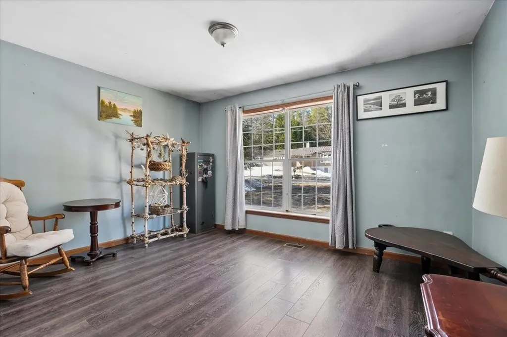 59 Harvey Lake Road Northwood NH 03261