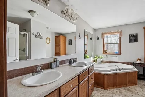 59 Harvey Lake Road Northwood NH 03261