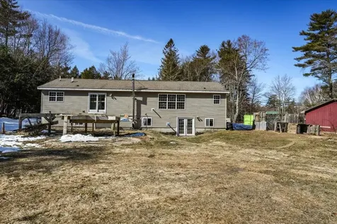 59 Harvey Lake Road Northwood NH 03261