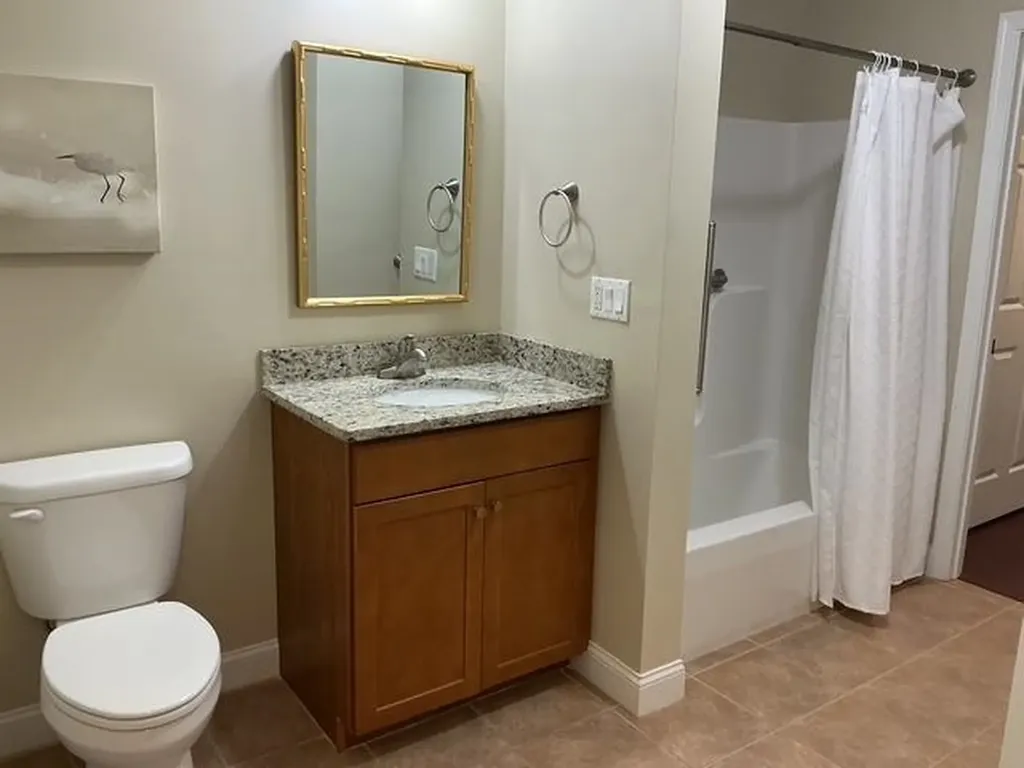 7 Sterling Hill Lane Exeter NH 03833