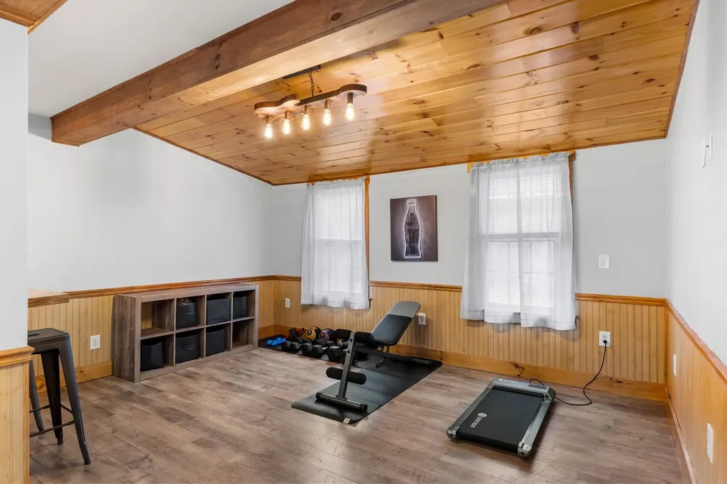 11 Hubbard Hill Road Greenville NH 03048
