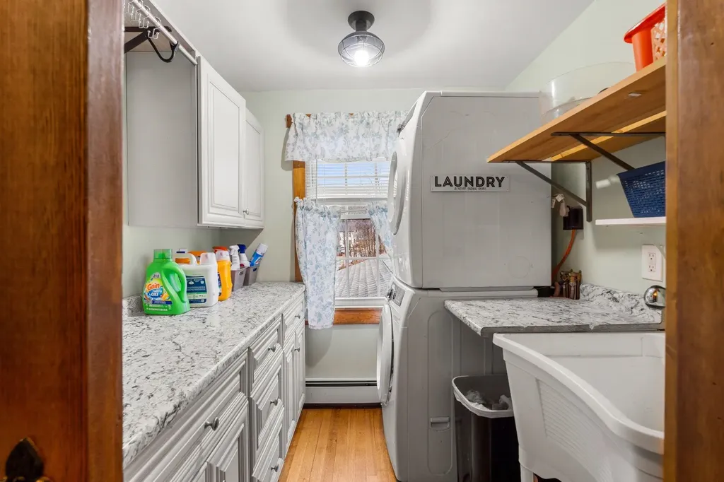 11 Hubbard Hill Road Greenville NH 03048