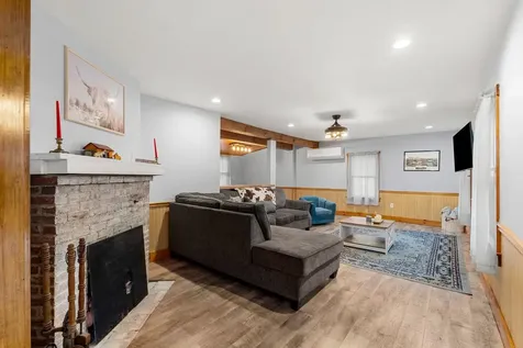 11 Hubbard Hill Road Greenville NH 03048