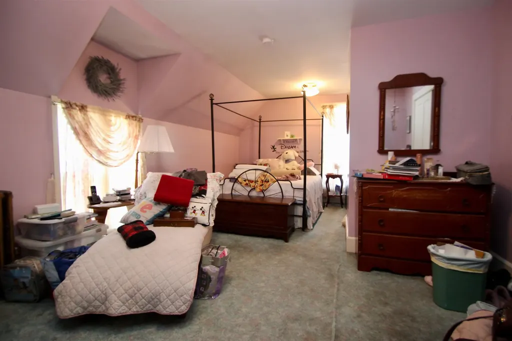 28 Carver Street Brandon VT 05733