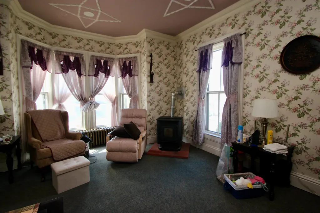 28 Carver Street Brandon VT 05733