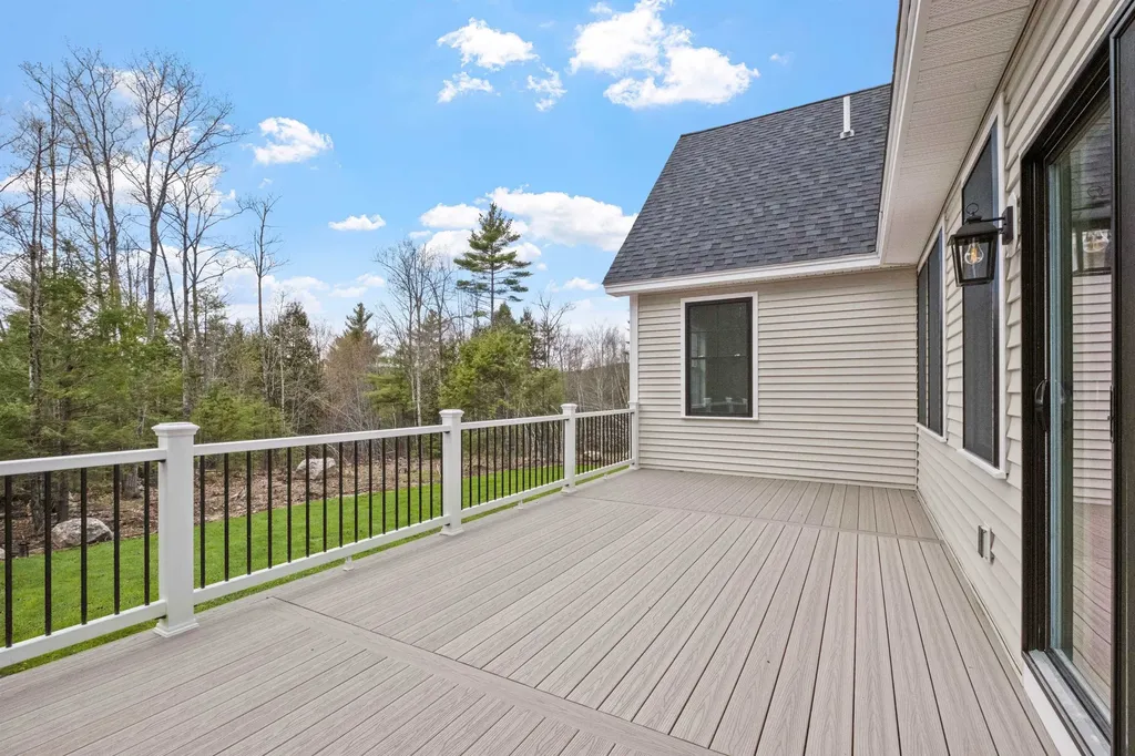 80 Hatch Corner Road Meredith NH 03253