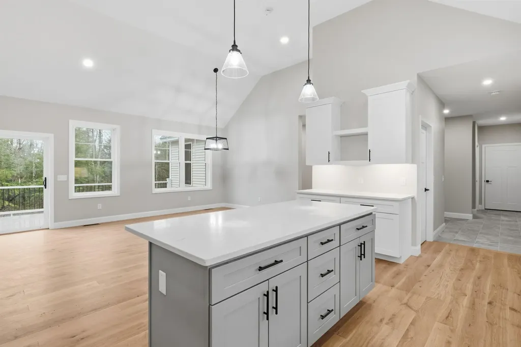 80 Hatch Corner Road Meredith NH 03253