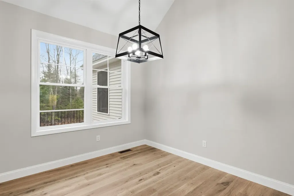 80 Hatch Corner Road Meredith NH 03253