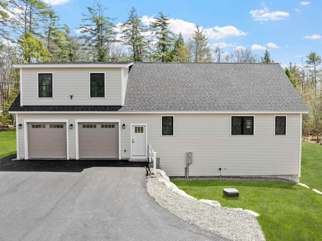 80 Hatch Corner Road Meredith NH 03253