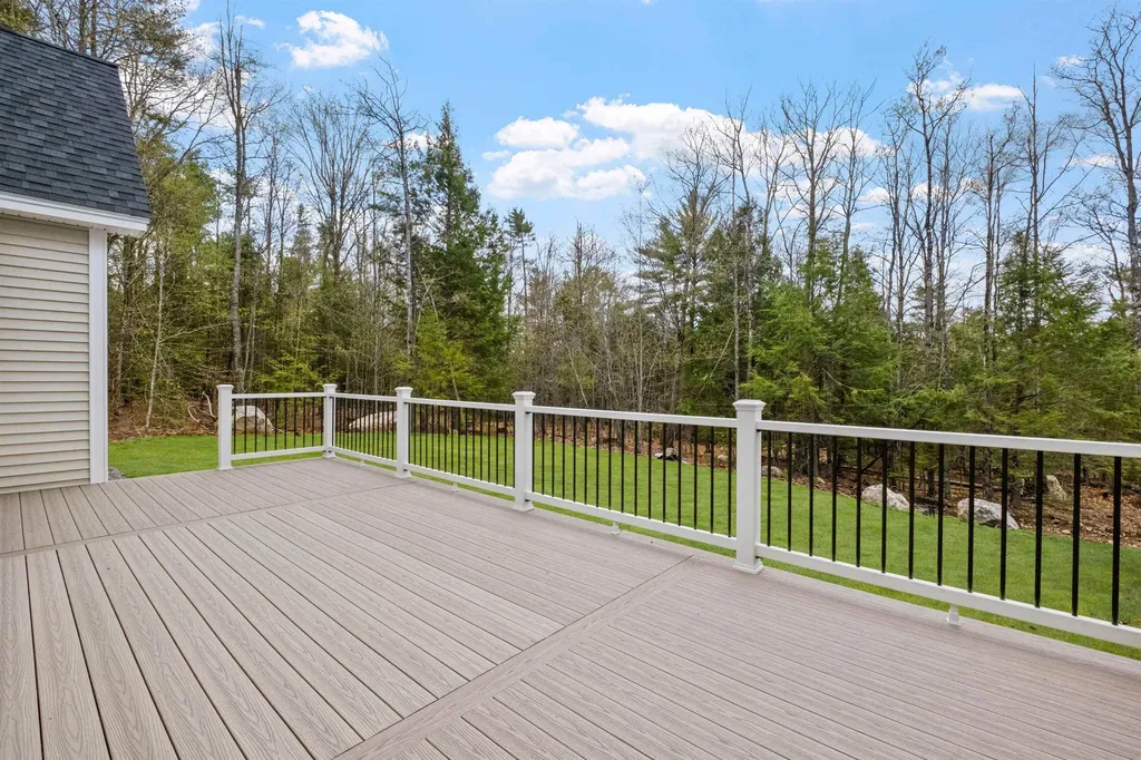 80 Hatch Corner Road Meredith NH 03253