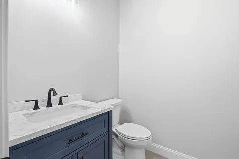 80 Hatch Corner Road Meredith NH 03253