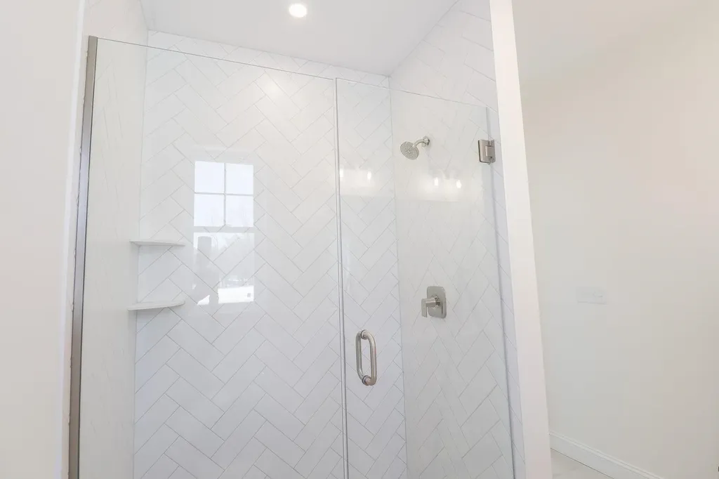 28 Summerwind Place Greenland NH 03840