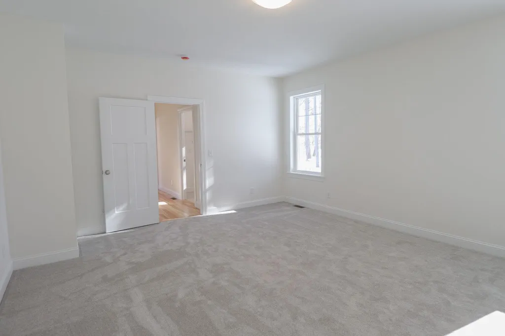 28 Summerwind Place Greenland NH 03840