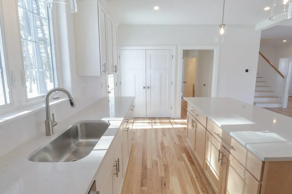 28 Summerwind Place Greenland NH 03840