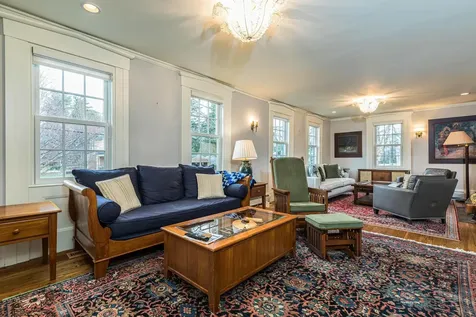 69 Court Street Exeter NH 03833