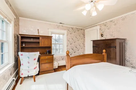 69 Court Street Exeter NH 03833