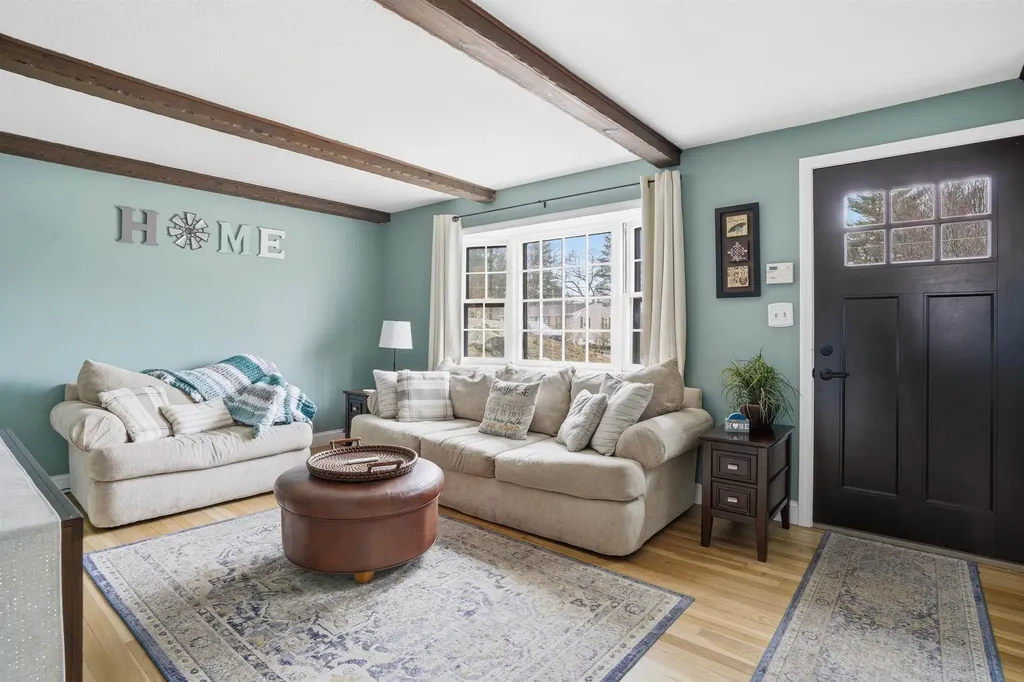 42 Belmont Drive Merrimack NH 03054