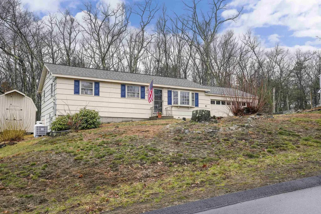 42 Belmont Drive Merrimack NH 03054
