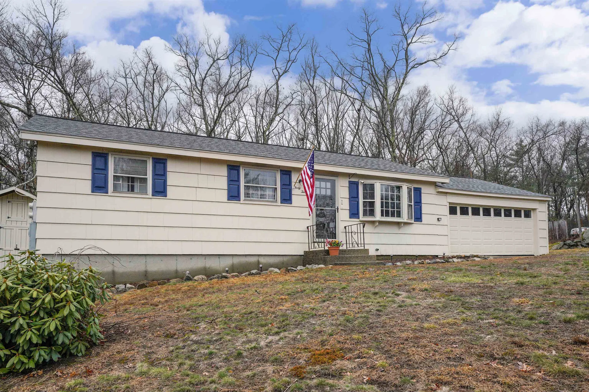 42 Belmont Drive Merrimack NH 03054