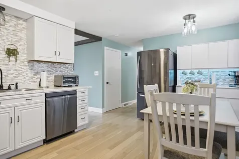 42 Belmont Drive Merrimack NH 03054